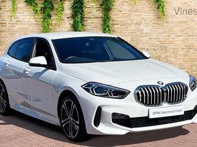 Used BMW 118 M Sport 136 HP (100 kW) 2022 White Hatchback