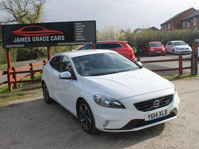 Used Volvo V40 R-Design 115 HP (84 kW) 2014 White Hatchback