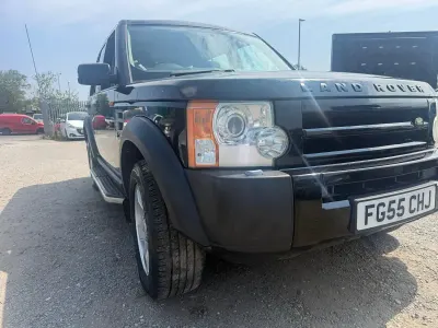 Used Land Rover Discovery 3 S 188 HP (138 kW) 2005 Black SUV
