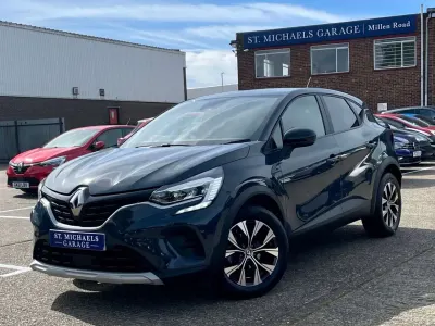 Used Renault Captur Evolution 91 HP (66 kW) 2022 Blue SUV