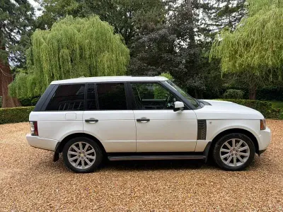Used Land Rover Range Rover Vogue SE 313 HP (230 kW) 2010 White SUV