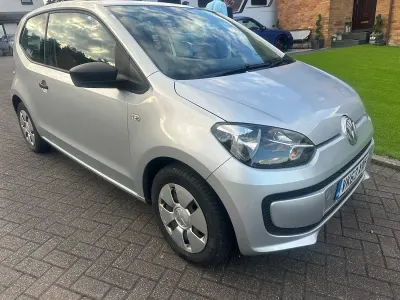 Used VW up! take up! 60 HP (44 kW) 2013 Silver Hatchback
