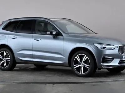 Used Volvo XC60 R-Design 190 HP (139 kW) 2019 Grey SUV