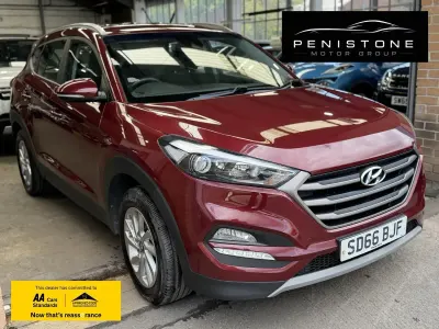 Used Hyundai Tucson SE 116 HP (85 kW) 2016 Red SUV