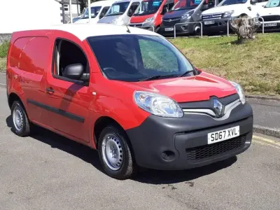 Used Renault Kangoo Business 90 HP (66 kW) 2017 Red MPV