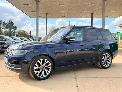 Used Land Rover Range Rover Vogue SE 404 HP (297 kW) 2018 Blue SUV