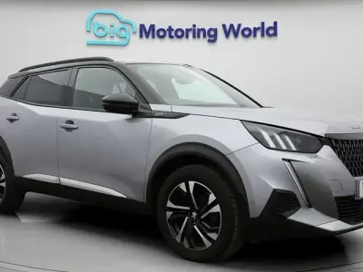 Used Peugeot 2008 GT 131 HP (96 kW) 2023 Grey SUV