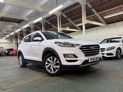 Used Hyundai Tucson SE 115 HP (84 kW) 2018 White SUV