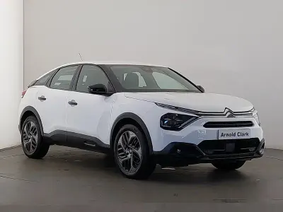 Used Citroën C4 PureTech 101 HP (74 kW) 2023 White SUV
