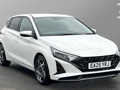 Used Hyundai i20 Premium 100 HP (73 kW) 2025 White Hatchback