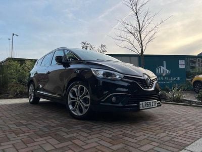 Black Used 2019 Renault Grand Scénic IV Signature MPV | £11,495 (Good price)