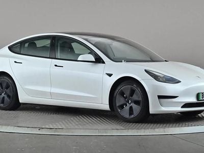 White Used 2021 Tesla Model 3 Standard Range Sedan | £17,998 (Good price)