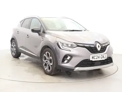 Second-hand Renault Captur Techno 143 CP (105 kW) 2024 Gri SUV