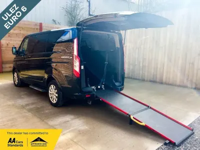 Used Ford Tourneo