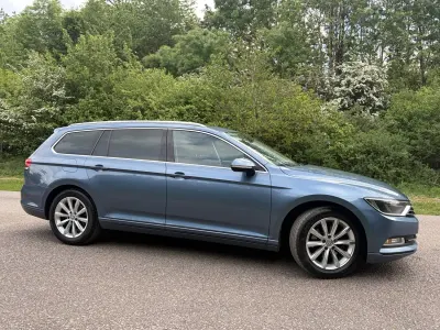 Używany VW Passat Business 120 KM (88 kW) 2018 Niebieski Kombi