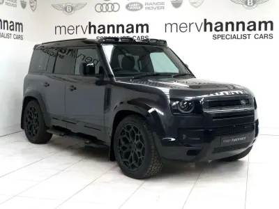 Usado Land Rover Defender SE Dynamic 2023 Cinzento SUV