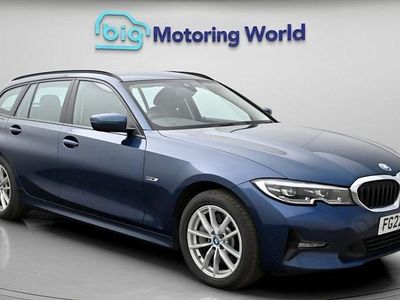 Used BMW 330e 292 HP (214 kW) 2022 Blue Estate