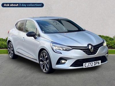 Used Renault Clio V Techno 90 HP (66 kW) 2023 Silver  Hatchback