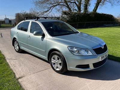 Used Skoda Octavia SE 102 HP (75 kW) 2011 Green Hatchback