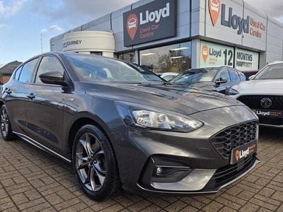 Used Ford Focus ST-Line 125 HP (91 kW) 2019 Grey Hatchback