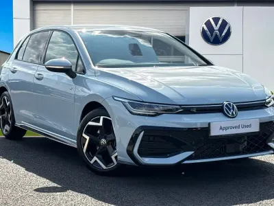 Used VW Golf VIII R-line 150 HP (110 kW) 2026 Blue Hatchback
