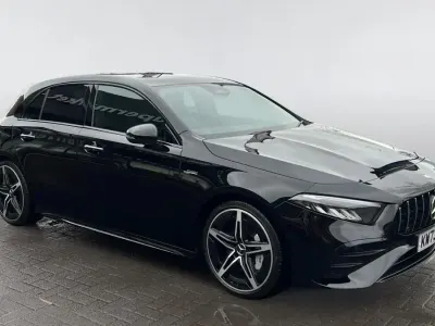 Begagnad Mercedes A35 AMG Premium 306 HK (225 kW) 2023 Svart Halvkombi