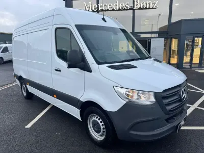 Usado Mercedes Sprinter 170 HP (125 kW) 2026 Branco Van