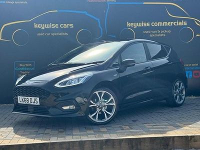 Usado Ford Fiesta ST-Line X 100 HP (73 kW) 2019 Preto Citadino