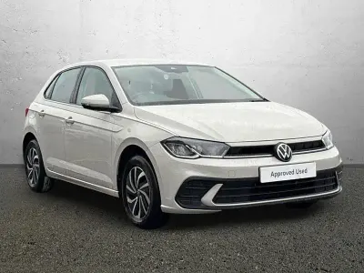 Używany VW Polo Life 95 KM (69 kW) 2022 Szary Hatchback