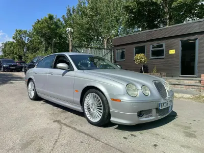 Używany Jaguar S-Type S 207 KM (152 kW) 2006 Srebrny Sedan/Limuzyna
