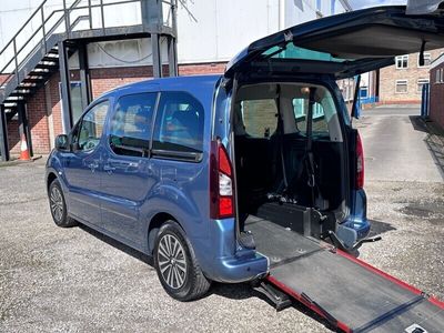 used Peugeot Partner Tepee 1.6 BlueHDi AUTO WHEELCHAIR ACCESS VEHICLE WAV DISABLED