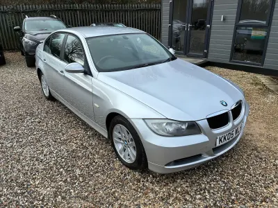 Used BMW 320 147 HP (108 kW) 2005 Silver Sedan