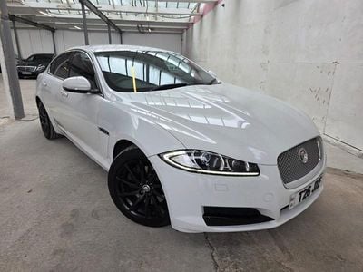 Used Jaguar XF Premium Luxury 200 HP (147 kW) 2013 White Sedan