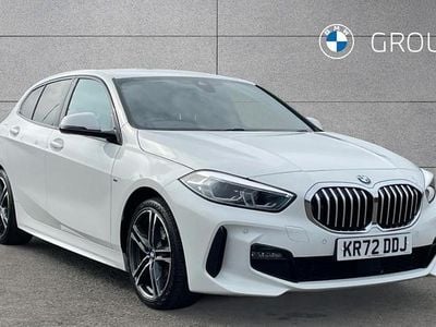 Usado BMW 118 M Sport 136 HP (100 kW) 2022 Branco Citadino