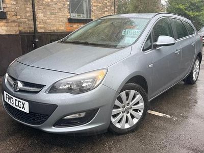 Used Vauxhall Astra 2013 Silver Estate