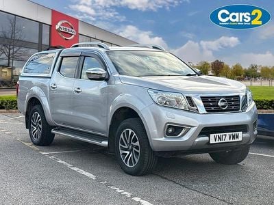 Used Nissan Navara Tekna 190 HP (139 kW) 2017 Silver Pickup