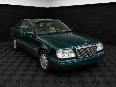 Used Mercedes E220 1996 Green Sedan