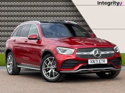 Used Mercedes GLC300 AMG Line Premium 245 HP (180 kW) 2021 Red SUV