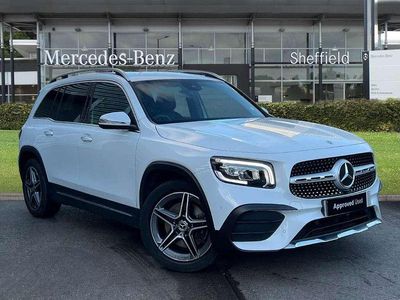 Mercedes GLB220