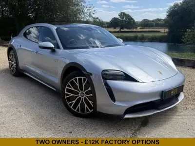 Used Porsche Taycan Cross Turismo 350 kW (476 HP) 2021 Silver Estate
