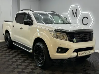 Used Nissan Navara S 190 HP (139 kW) 2017 White Pickup