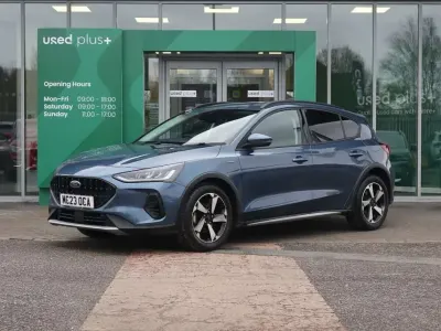 Used Ford Focus Active 2023 Blue Hatchback