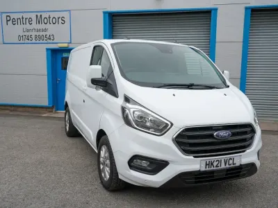 Used Ford Transit Custom Limited 130 HP (95 kW) 2021 White Van