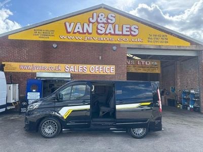 Used Ford Transit Custom S 170 HP (125 kW) 2019 Black Estate
