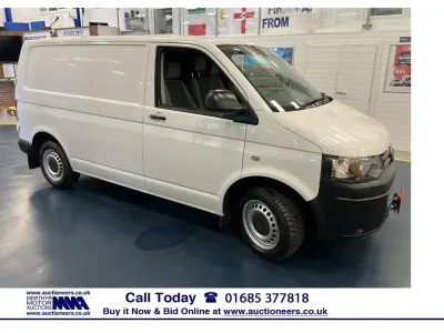 Używany VW Transporter Startline 140 KM (102 kW) 2015 Biały Van