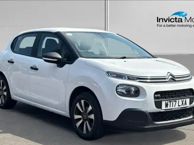Used Citroën C3 PureTech 82 HP (60 kW) 2017 Bianca white gloss Hatchback