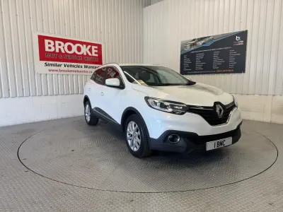 Usado Renault Kadjar Dynamique 110 HP (80 kW) 2016 Branco SUV