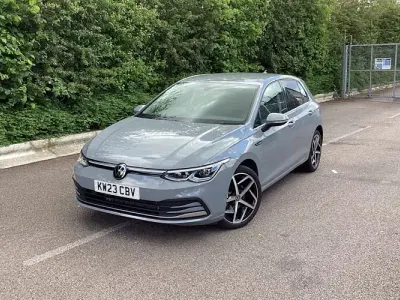 Używany VW Golf VIII Style 150 KM (110 kW) 2023 Szary Hatchback