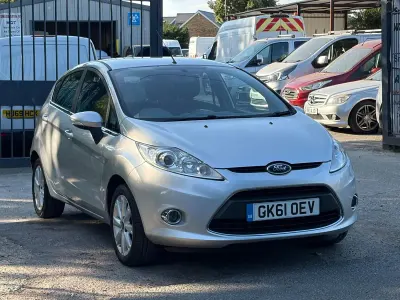 Used Ford Fiesta Zetec 82 HP (60 kW) 2011 Silver Hatchback