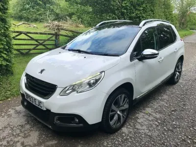Used Peugeot 2008 2014 White SUV